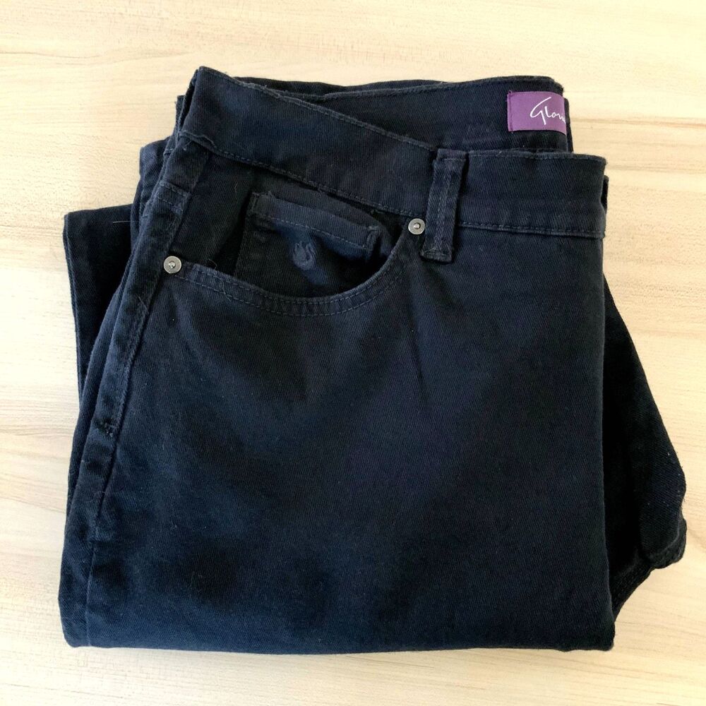 "Amanda" Black Straight Leg High Waisted Mom Jeans by Gloria Vanderbilt Size 14